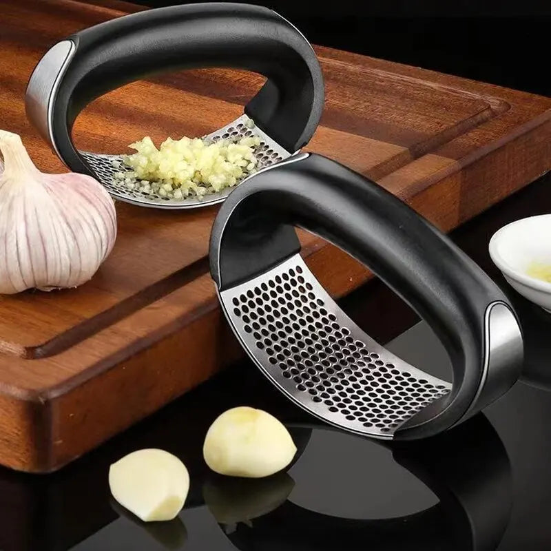 1Pcs Portable Manual Stainless Steel Garlic Press