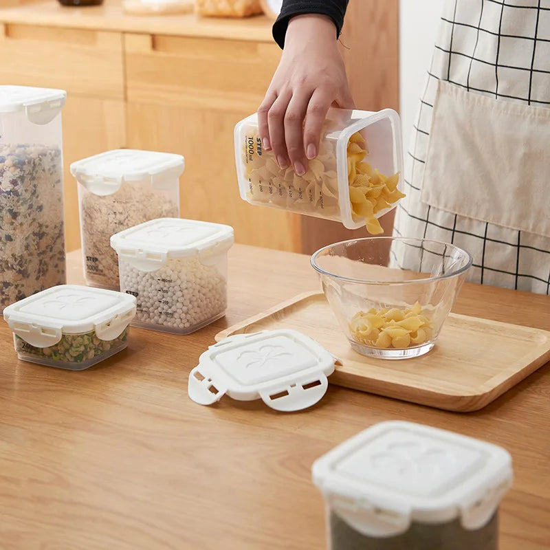 4 Sizes Food Storage Containers Sealed Air Tight for Cereals, Grains, Flour, Sugar, Etc